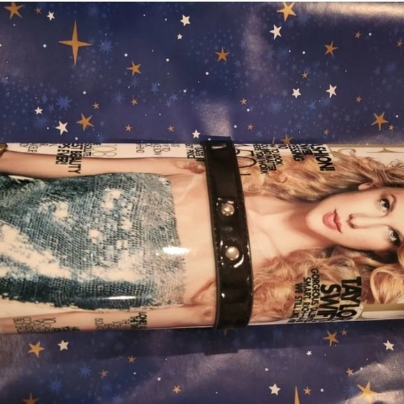 Taylor Swift Clutch - Picture 2 of 6